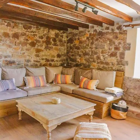 Del Valle, Valles Alpesi faház Liérganes