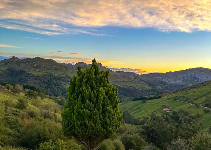 Chalet Del Valle, Valles *