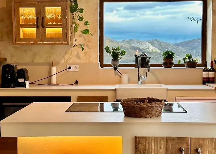 Del Valle, Valles Chalet Liérganes